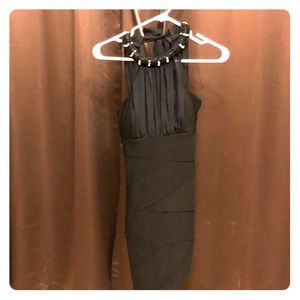 Black dress w jewel necklace